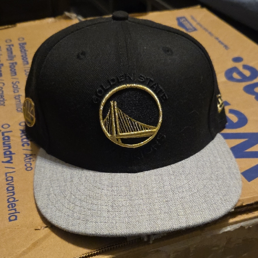 Golden State Warriors Black and Gray Cap